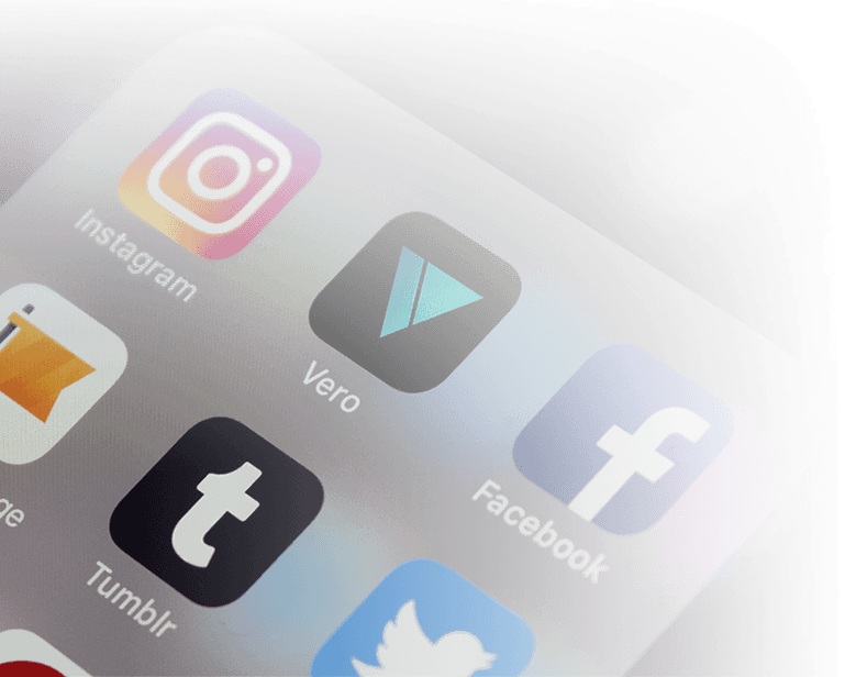 Solutions de Community Management SMO (Social Media optimisation) & SMA (Social Media Advertising) Solutions de Community Management SMO (Social Media optimisation) & SMA (Social Media Advertising)
